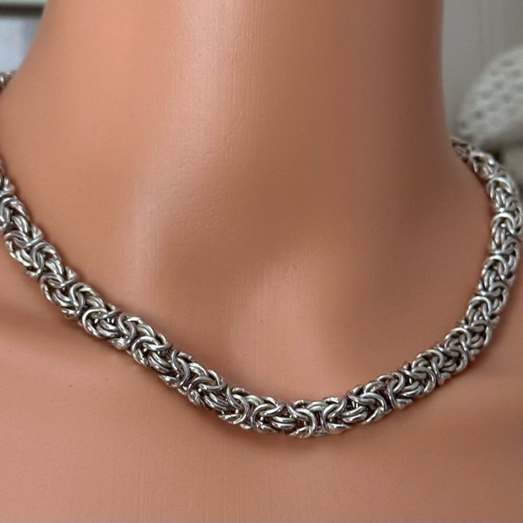 Milor Italy Vintage
Byzantine 17" Sterling Silver Necklace 34 Grams - Picture 8 of 10